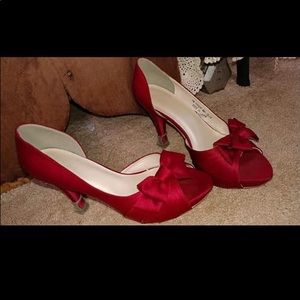 David’s bridal heels